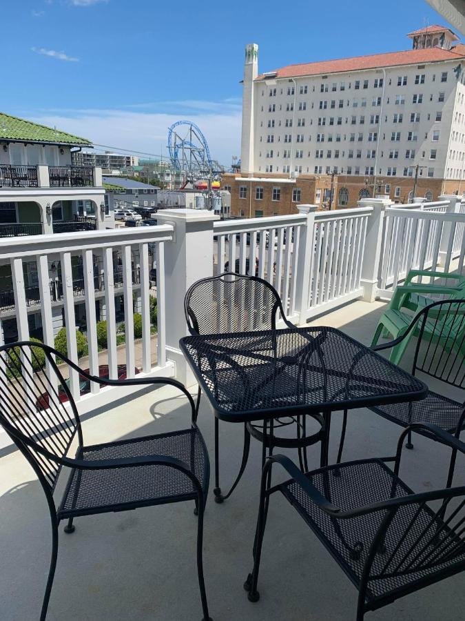 Inn Ocean Manor 1100 Inn