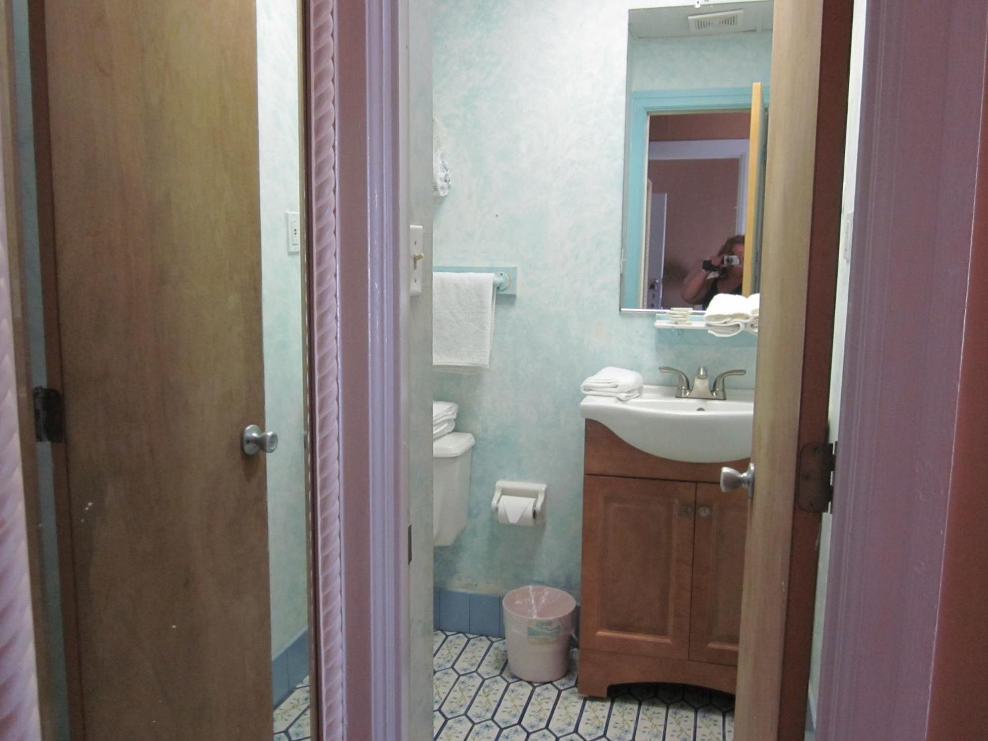Ocean Manor 1100 Inn Ocean City